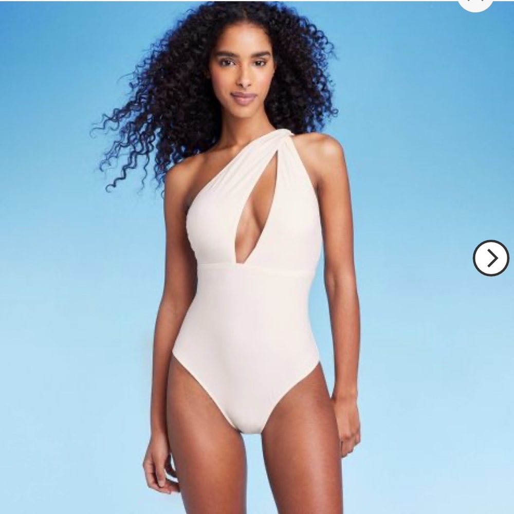 One shoulder plunge cut out one piece